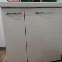 کابینت دو درب