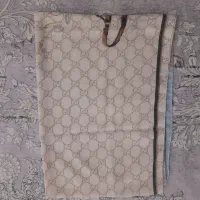 تعدادی شال در حد نو|لباس|آستانه اشرفیه, |دیوار