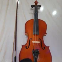 ویلون والنسیا ۴/۴ v600