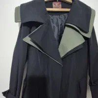 مانتو بارانی در حد نو