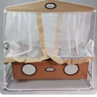 گهواره کاملا نو به همراه پشه بند