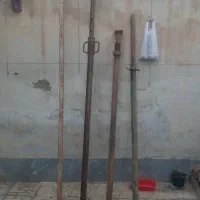 ستون زیر سقف و یک عدد شمشه