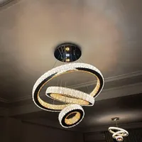 لوستر زیبا و پر نور دارای ریموت چند رنگ