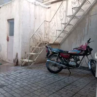 خانه ویلایی فروشی  واقع در یوسف زاده22|فروش خانه و ویلا|مشهد, خواجه ربیع|دیوار