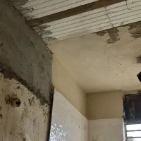 استا بناه دیوار چینی سقف سبک با نیروی ۵ نفره