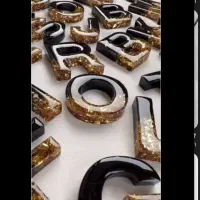حروف اول اسم به انگلیسی رزینی
