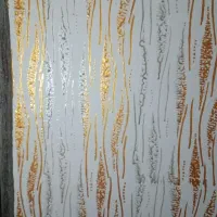 طرح کاغذ دیواری توسط غلطک و رنگ