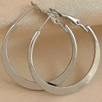گوشواره حلقه ای بزرگ و متوسط رنگ ثابت