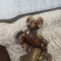 مجسمه|مجسمه، تندیس، ماکت|سرپل ذهاب, |دیوار