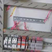 مهندس برق/تکنسین برق صنعتی