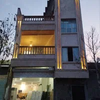 فروش ۱۵۰متر مغازه و دو واحد ۱۵۰ متری