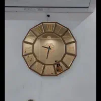 ساعت دیواری