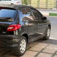 پژو ۲۰۶ مدل ۱۴۰۰ مشکی|خودرو سواری و وانت|قم, سعادتی|دیوار