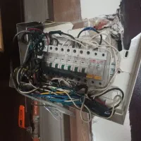 برقکار فوری یک و سه فاز با ۱۵ سال سابقه