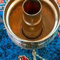 سمارو ۷لیتری برنجی|سماور، چای‌ساز، قهوه‌ساز|صحنه, |دیوار