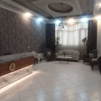 منشی در مطب پزشک عمومی در شیفت عصر