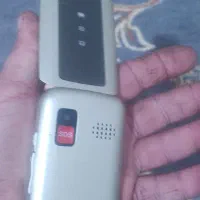 دو عدد گوشی ساده و یک تا شو