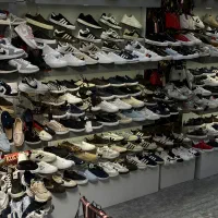 استخدام فروشنده