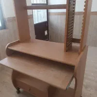 دو عدد میز کامپیوتر و تحریر یا کاشت ناخن در کرمان