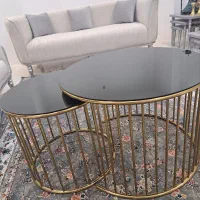 میز وسط طلایی