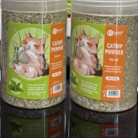 پانسیون نگه داری از گربه های نازتون