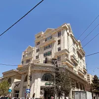 فروش واحد اداری 100 متری در مرکز جهان شاهین ویلا