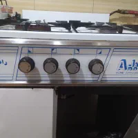 گاز  چهار شعله|اجاق گاز و لوازم برقی پخت‌وپز|مشهد, هدایت|دیوار