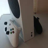 ایکس باکس سری اس (۶ ماه استفاده شده)|کنسول، بازی ویدئویی و آنلاین|صومعهسرا, |دیوار