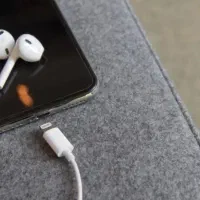 هندزفری آیفون