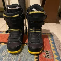 بوت اسنوبرد deeluxe