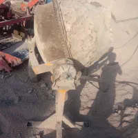 دستگاه بلوکه و میکسر|ماشینآلات صنعتی|مشهد, میان ولایت|دیوار