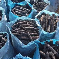 زغال بادام ومیوه