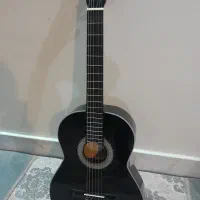 گیتار YB3 نو