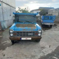 نیسان مدل ۷۰ ژاپن کولردار