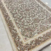 فرش ماشینی گل‌برجسته با رنگ‌بندی//