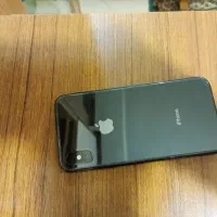 آیفون xs