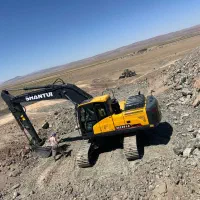 اجاره بیل مکانیکی کماتسو۲۰۰ و شانتویی صفر ۲۲۰