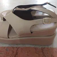 صندل زنانه سایز ۳۹ کاملا نو