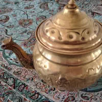 قوری وخاویارخوری