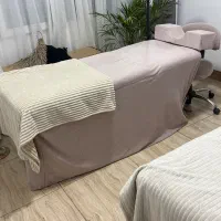 فروش تخت و صندلی و اینه قدی|آرایشگاه و سالنهای زیبایی|شیراز, عفیفآباد|دیوار