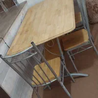 میزغذاخوری