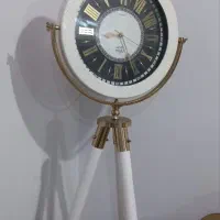 ساعت ایستاده