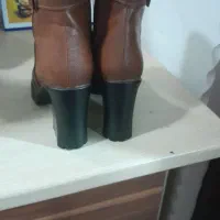 پوتین سایز۳۹ درحدنو یک بارپوشیده شده|کیف، کفش، کمربند|کوچصفهان, |دیوار