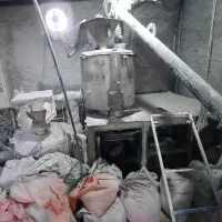 کارگر جهت کار درکارگاه لوله پلیکا