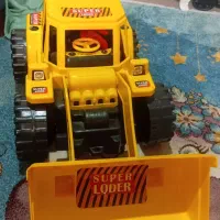 یک عدد لودر نو نو با خرس بزرگ