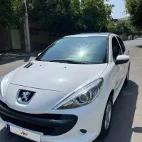 آموزش رانندگی و کمک خرید وسایل منزل خانمهای شاغل