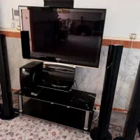 تلویزیون فقط با زیر تلویزیون