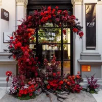 فروشنده لوازم آرایشی