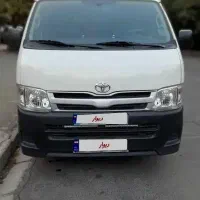 ون تویوتا هایس 2011