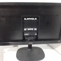 تعدادی قاب و پایه مانیتور